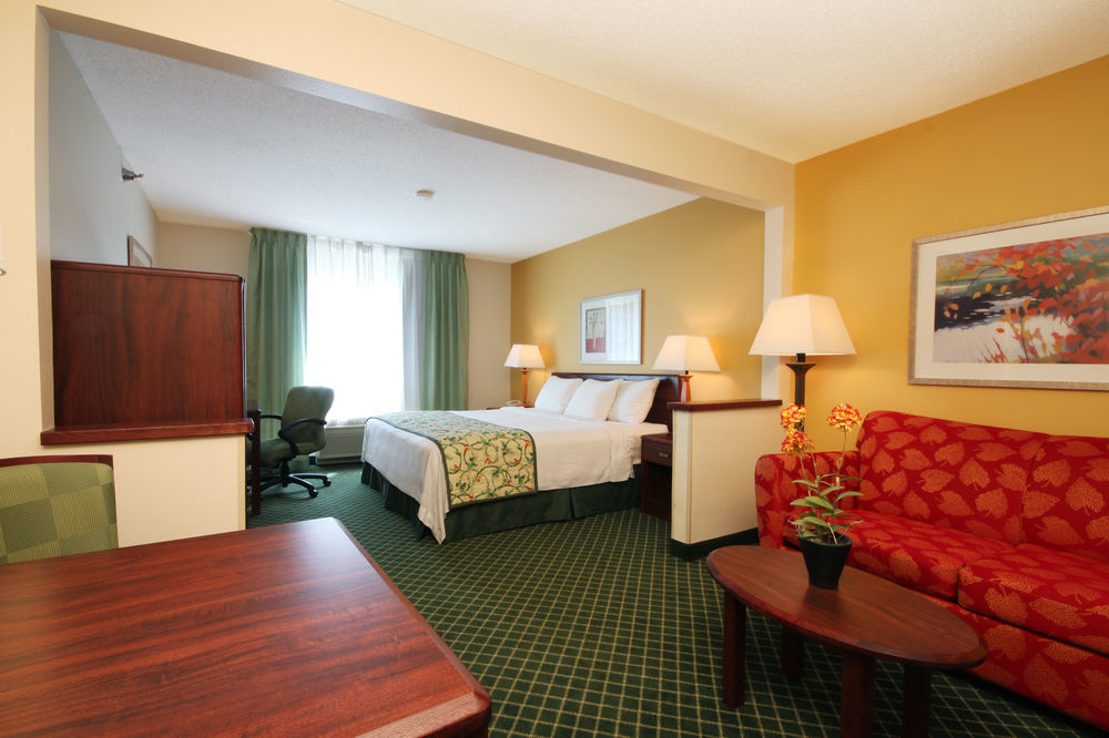 HOTEL WINGATE BY WYNDHAM UNIONTOWN, PA 3* (United States) - from